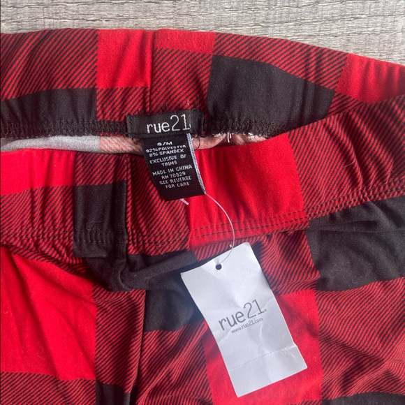 Rue 21 leggings - Picture 2 of 2